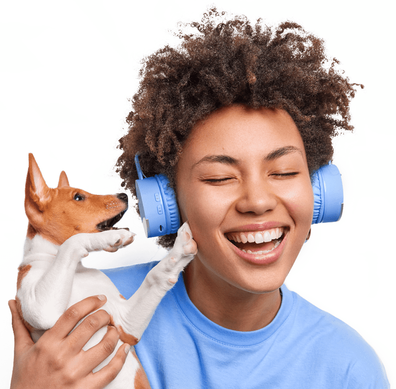 Girl wit GR7D8KU.png
